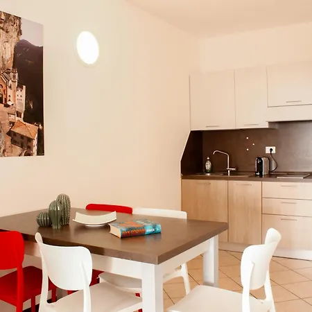 Moniga 3* Moniga del Garda