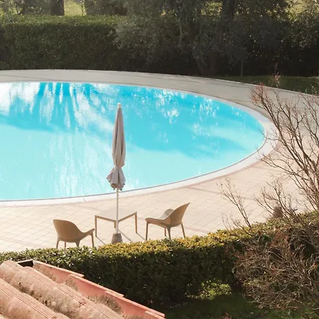 Apartahotel Moniga
